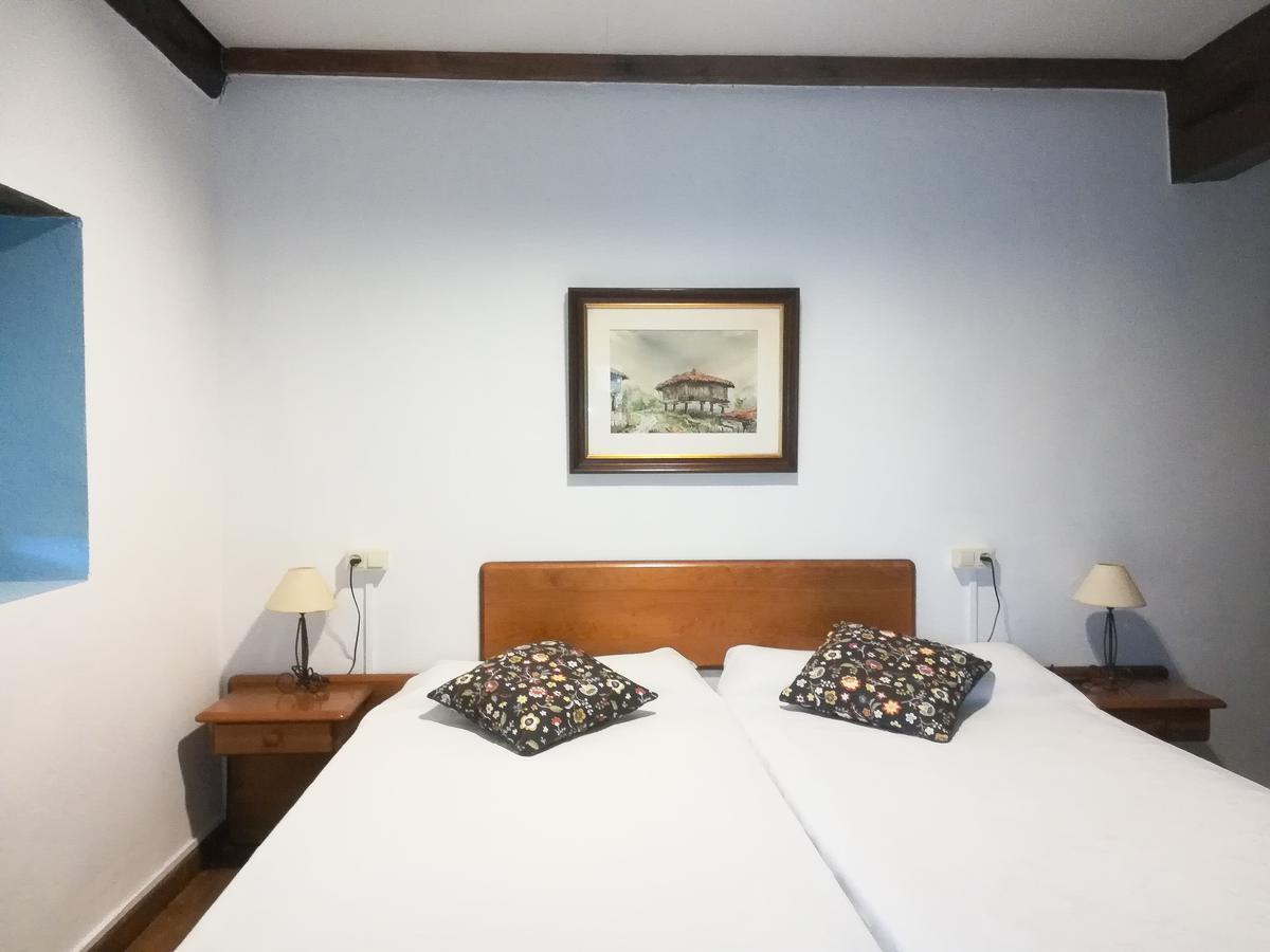 Malleza La Asturxana旅馆 外观 照片